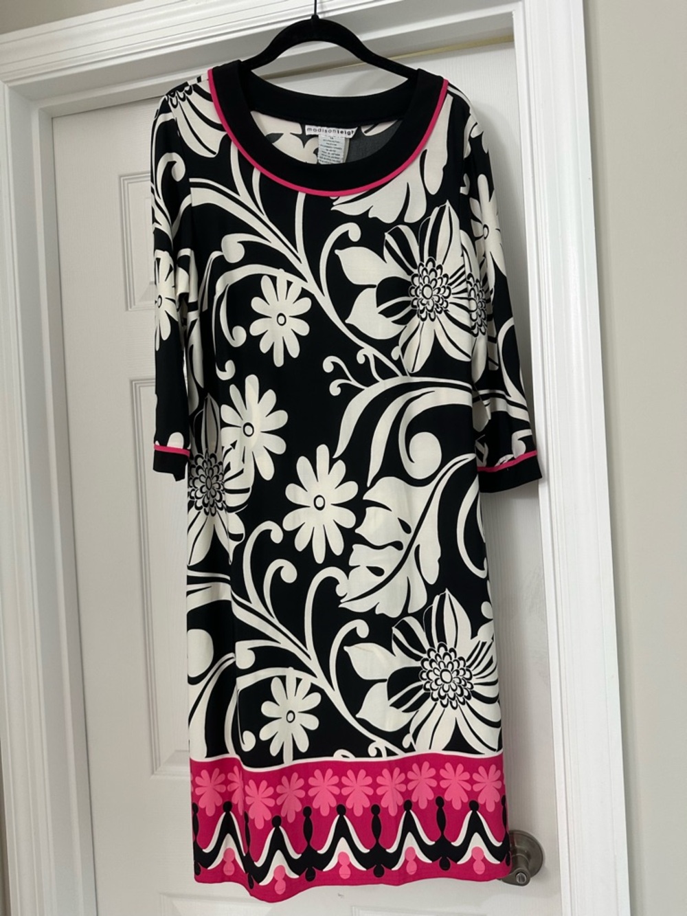 madison leigh Black & White Floral Long Sleeve Shift Dress with Pink Trim